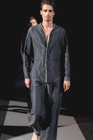 Look 100